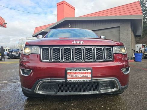 Used 2018 Jeep Grand Cherokee Limited AWD/4WD image 21