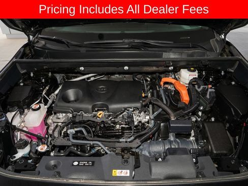 Used 2024 Toyota RAV4 AWD Hybrid image 18