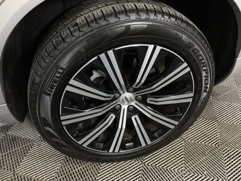 Certified 2023 Volvo XC90 B5 Core w/ Protection Package Premier image 41