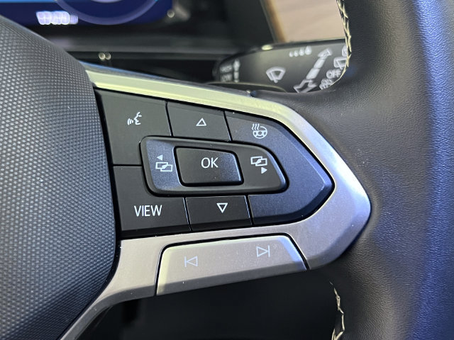 Certified 2026 Volkswagen Atlas SE FWD image 22