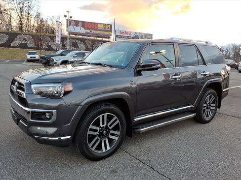 Certified 2022 Toyota 4Runner Limited image 9