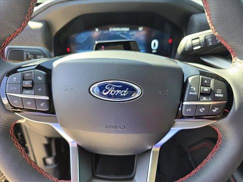 New 2025 Ford Explorer ST-Line w/ Premium Package image 15