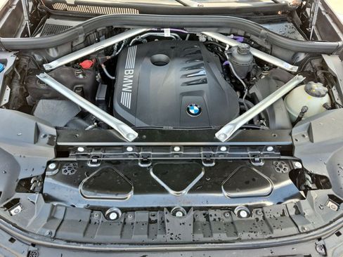 Certified 2026 BMW X7 xDrive40i AWD/4WD image 25