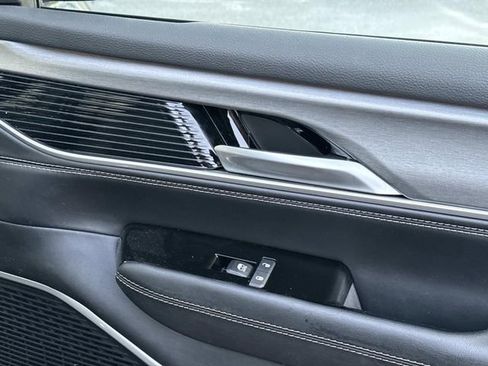 Used 2025 Jeep Wagoneer Series II image 9