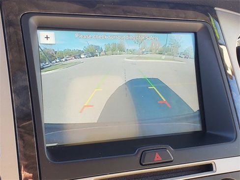 Used 2016 Ford Expedition EL Limited w/ Equipment Group 301A image 25