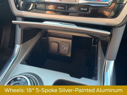 Certified 2022 Ford Explorer XLT w/ Equipment Group 202A image 39