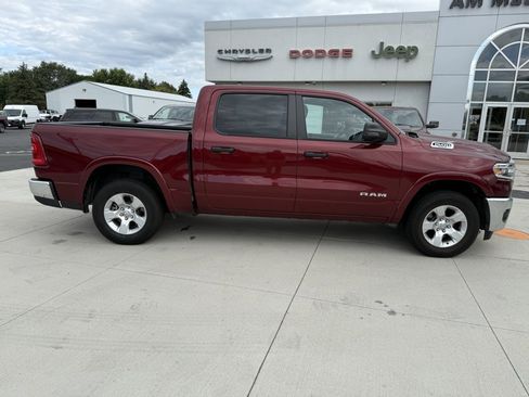 Used 2025 RAM 1500 Big Horn image 9