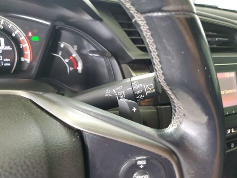 Used 2018 Honda Civic Sport image 26