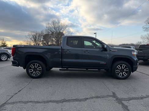 Used 2019 GMC Sierra 1500 AT4 w/ AT4 Premium Package image 8