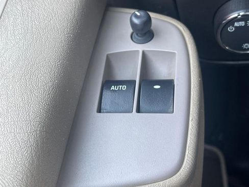 Used 2020 Chevrolet Express 2500 w/ Driver Convenience Package image 29