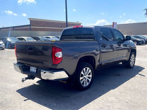 Used 2015 Toyota Tundra SR5 image 6