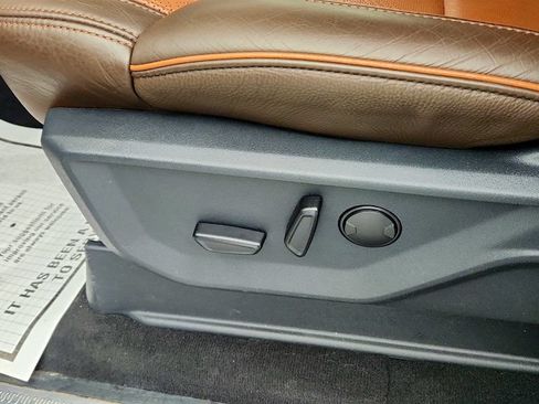 Used 2025 Ford Expedition Max King Ranch AWD/4WD image 11