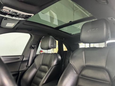 Used 2021 Porsche Macan GTS w/ Premium Package Plus (PF9) AWD/4WD image 25