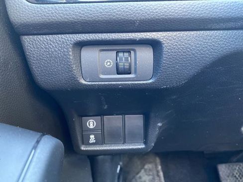 Used 2022 Honda Civic EX-L image 25