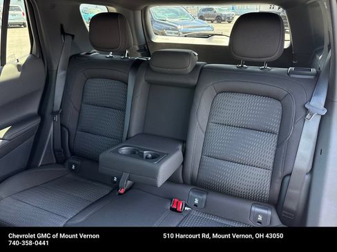 New 2026 Chevrolet Equinox LT w/ Safety and Technology Package FWD image 24