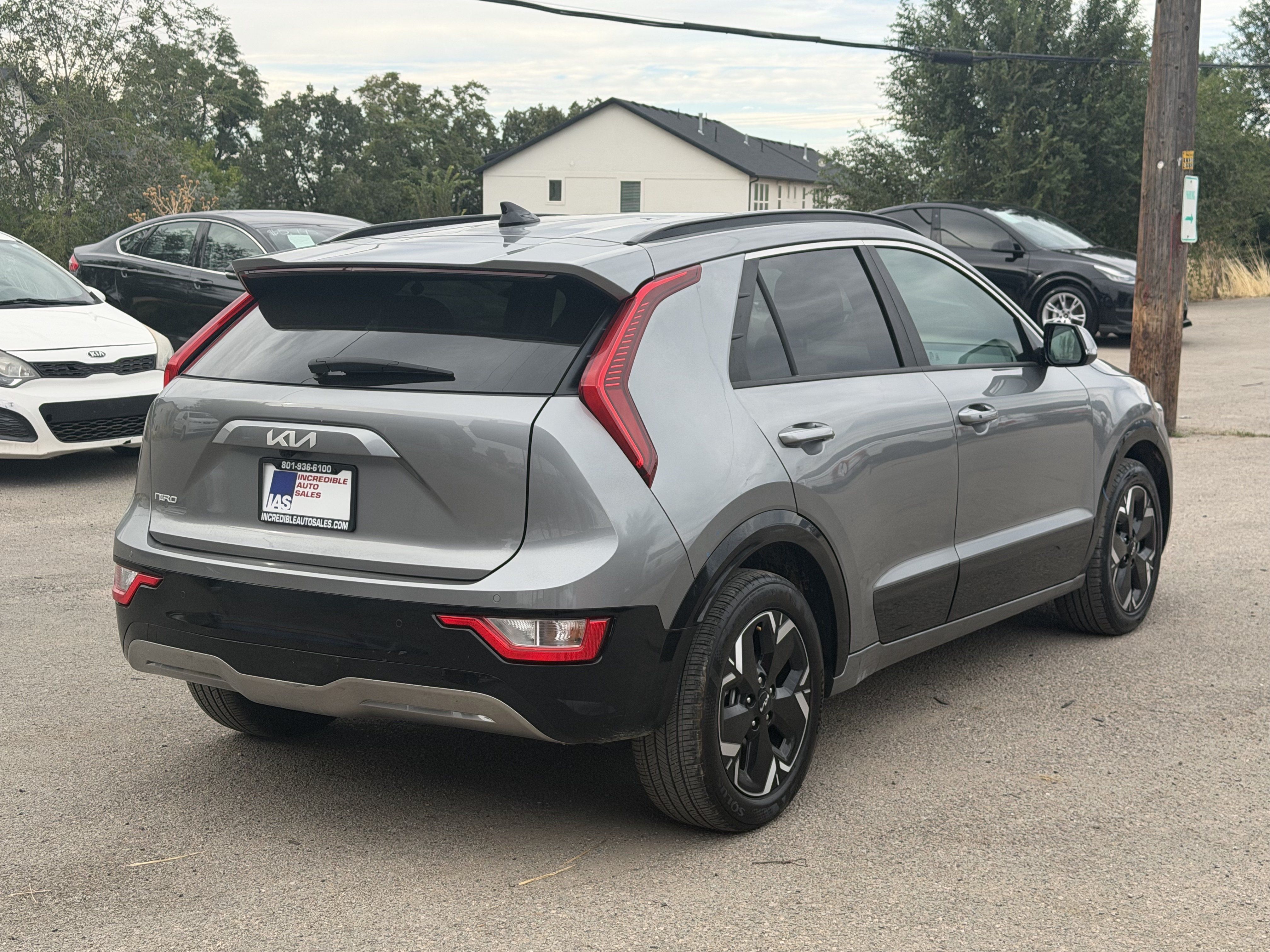Used 2024 Kia Niro Wind FWD image 6