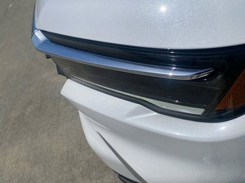 Certified 2025 Honda Pilot EX-L image 30