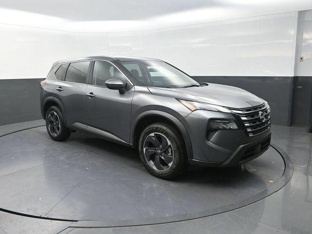 Used 2024 Nissan Rogue SV FWD image 10