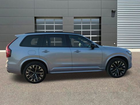 New 2026 Volvo XC90 T8 Ultra w/ Protection Package Premier AWD/4WD image 8