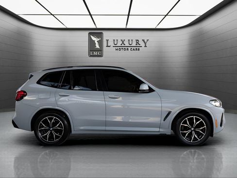 Used 2022 BMW X3 xDrive30i w/ M Sport Package 2 AWD/4WD image 9