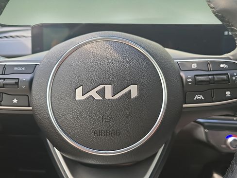Used 2025 Kia K5 GT-Line w/ GT-Line Premium Package FWD image 15