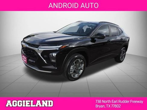 Certified 2024 Chevrolet Trax LT w/ Driver Confidence Package FWD image 9