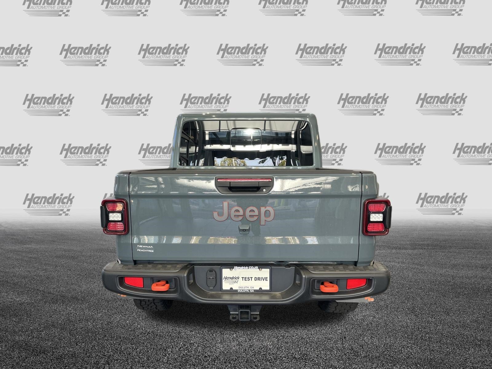 Used 2026 Jeep Gladiator Mojave w/ Steel Bumper Group AWD/4WD image 9