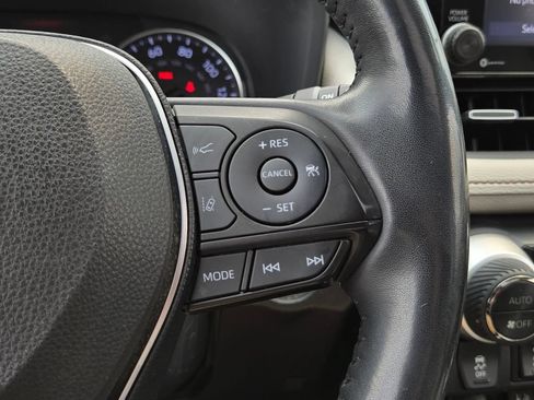 Used 2019 Toyota RAV4 XLE Premium w/ Advanced Technology Package AWD/4WD image 30
