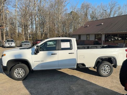 Used 2023 Chevrolet Silverado 2500 W/T w/ WT Convenience Package image 8
