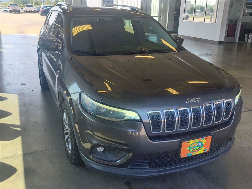 Used 2019 Jeep Cherokee Latitude Plus FWD image 15