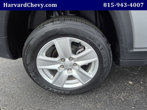 Used 2022 Jeep Compass Latitude w/ Convenience Group AWD/4WD image 44