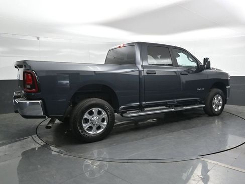 Used 2025 RAM 2500 Big Horn AWD/4WD image 2