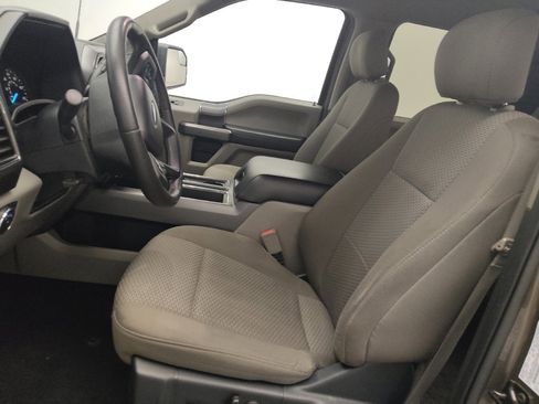 Used 2019 Ford F150 XLT w/ Equipment Group 302A Luxury AWD/4WD image 17