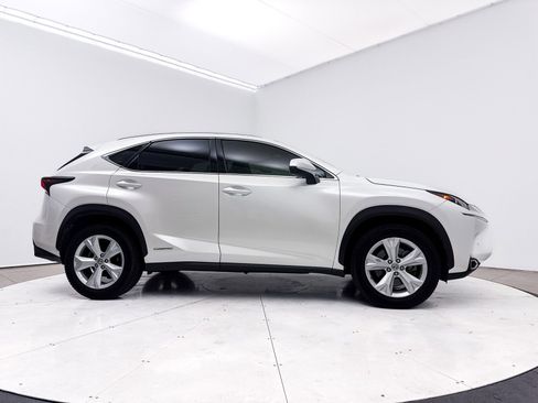 Used 2017 Lexus NX 300h AWD w/ Premium Package image 39