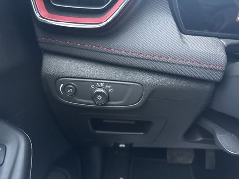 New 2025 Chevrolet TrailBlazer RS w/ Convenience Package image 35