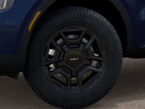 New 2025 Kia Sorento SX Prestige w/ Olive Brown Leather Package image 9