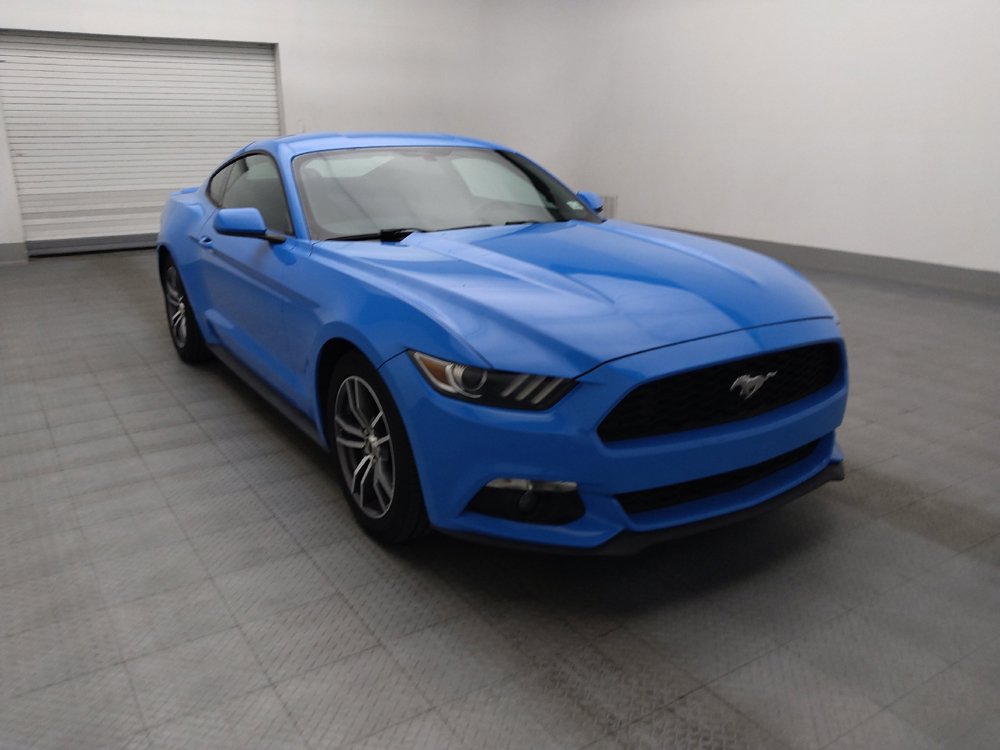 Used 2017 Ford Mustang Coupe RWD image 13