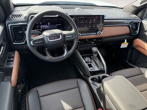 New 2026 GMC Canyon AT4 w/ Technology Plus Package image 15