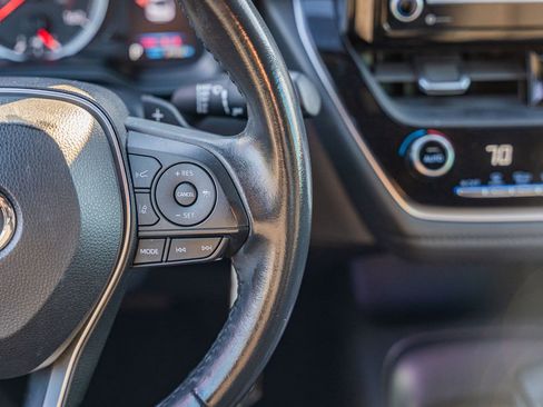 Used 2022 Toyota Corolla SE image 26