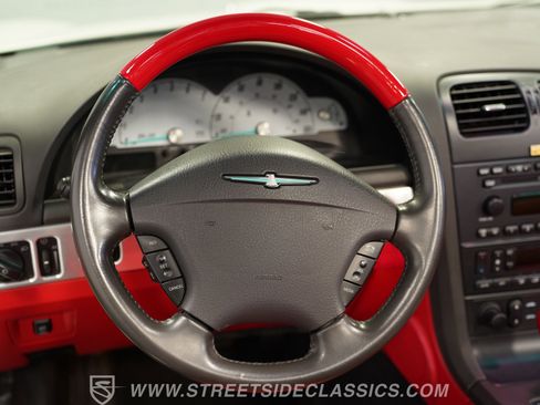 Used 2002 Ford Thunderbird image 39