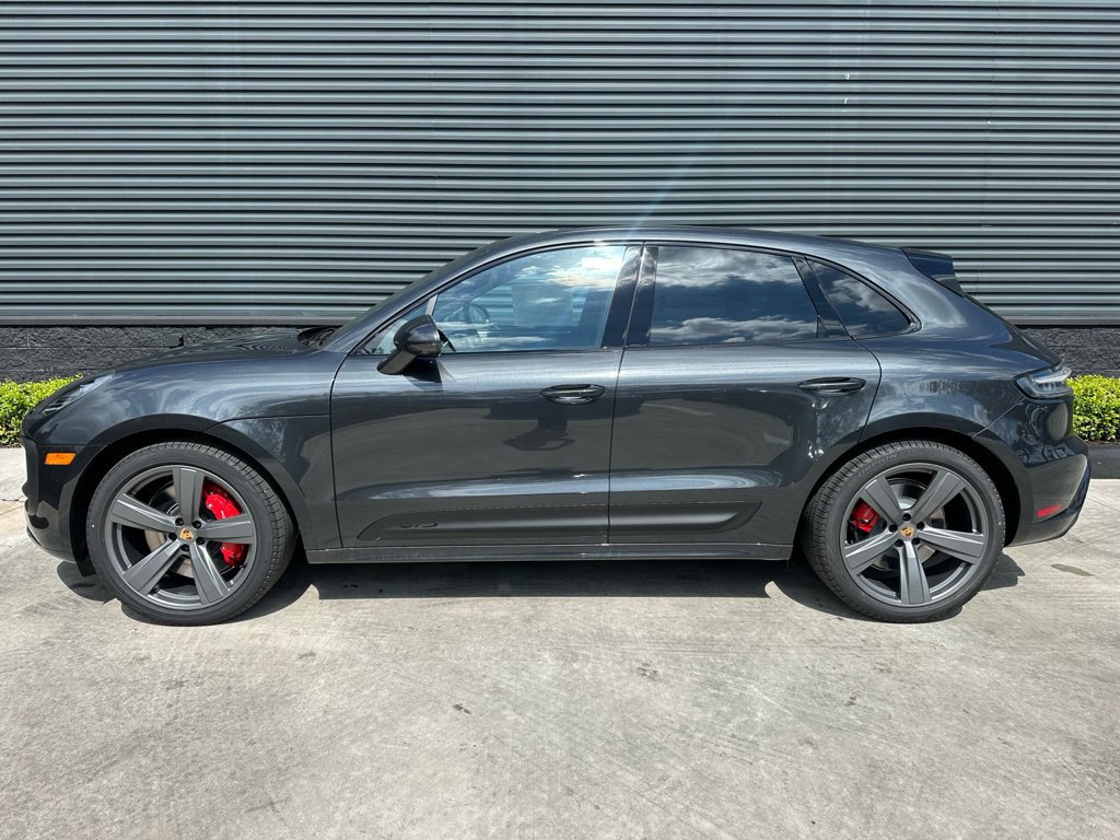 Used 2026 Porsche Macan GTS AWD/4WD image 2