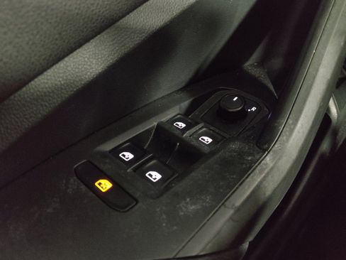 Used 2019 Volkswagen Jetta S FWD image 27