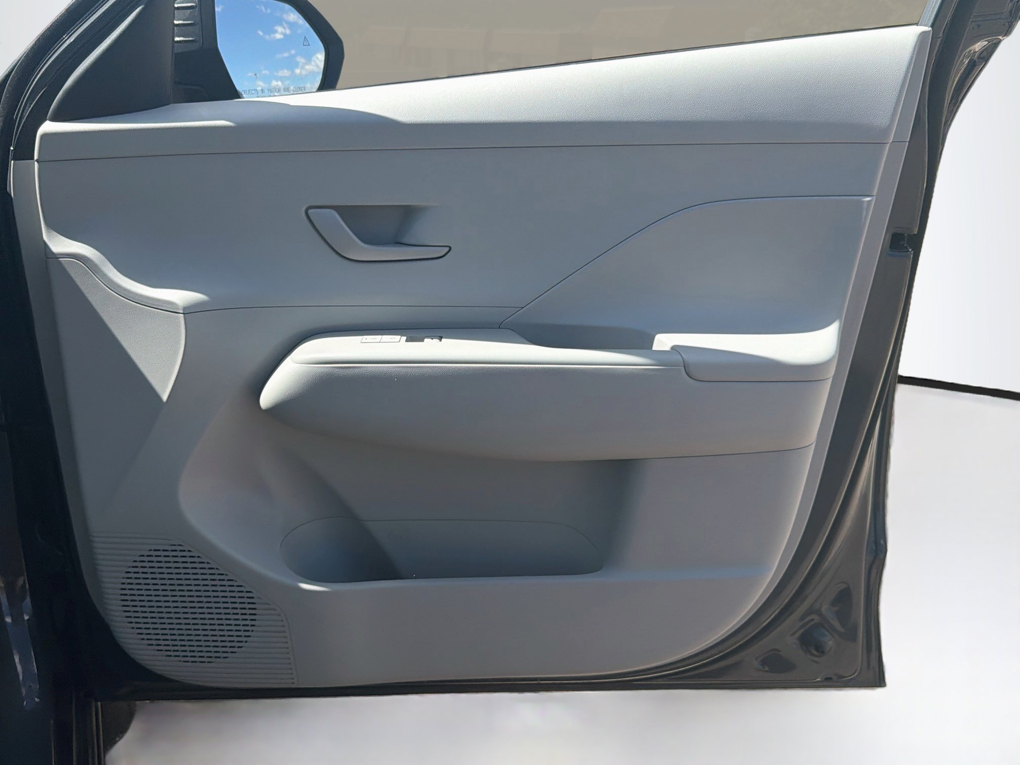 Used 2025 Hyundai Kona SEL AWD/4WD image 31