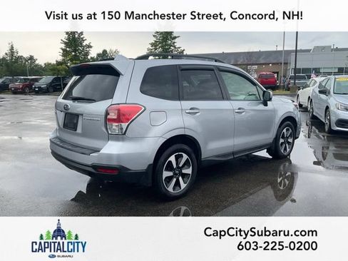 Used 2018 Subaru Forester 2.5i Premium w/ All-Weather Package AWD/4WD image 6