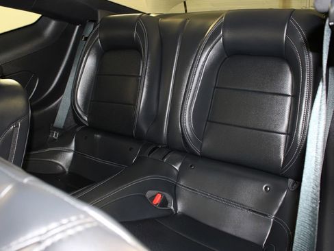 Used 2025 Ford Mustang GT Premium RWD image 16
