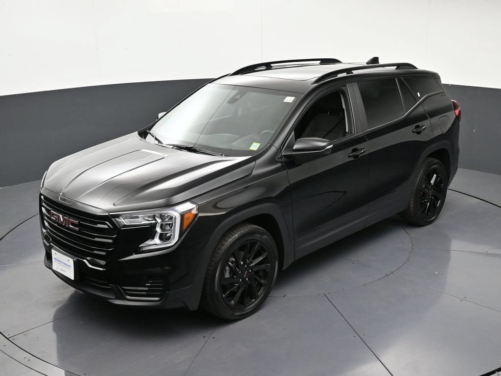 Certified 2023 GMC Terrain SLE w/ Driver Convenience Package AWD/4WD image 16