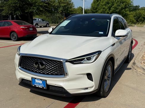 Used 2022 INFINITI QX50 Essential FWD image 1
