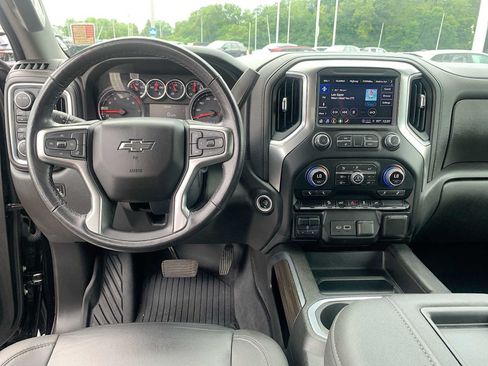 Certified 2022 Chevrolet Silverado 1500 LT Trail Boss w/ Convenience Package II AWD/4WD image 19