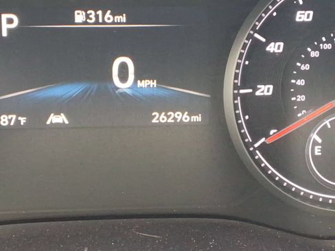 Used 2023 Hyundai Santa Fe SE w/ Cargo Package AWD/4WD image 13