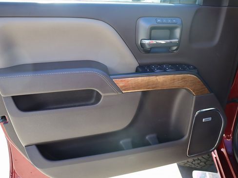 Used 2019 Chevrolet Silverado 3500 LTZ w/ Duramax Plus Package image 10